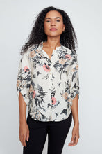 Load image into Gallery viewer, Floral Butterfly Blouse