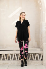 Load image into Gallery viewer, V Neck Short Sleeve Sweater
