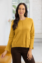 Load image into Gallery viewer, Stitched Seam Light Sweater
