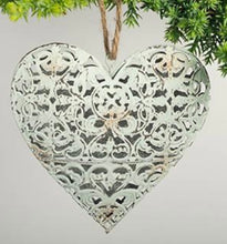 Load image into Gallery viewer, Filigree Metal Hearts
