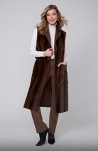 Load image into Gallery viewer, Faux Fur Vest
