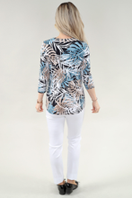 Load image into Gallery viewer, 3/4 Sleeve Top-Side Slit in Navy &amp; Sand Foliage Print
