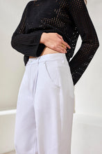 Load image into Gallery viewer, Audrey Mid Rise Girlfriend Barrel Crop Jeans-White
