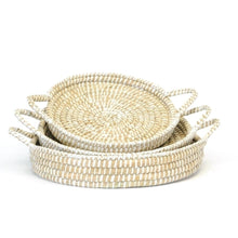 Load image into Gallery viewer, Round Straw Trays- Assorted Sizes
