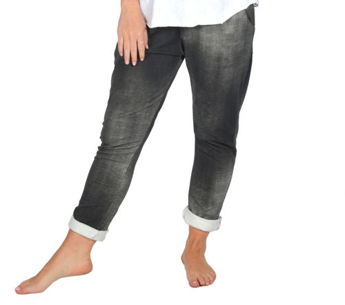 Comfy Pull on Pant Black Jean