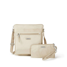 Load image into Gallery viewer, Go Bagg With RFID Phone Wristlet
