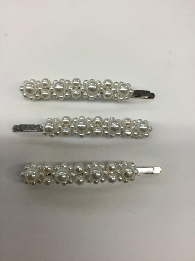Side Pin with Pearls